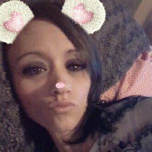 Meet your Posher, Candi